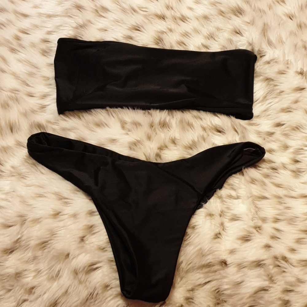 Black Bikini Set